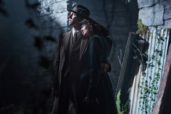 outlander canada showcase